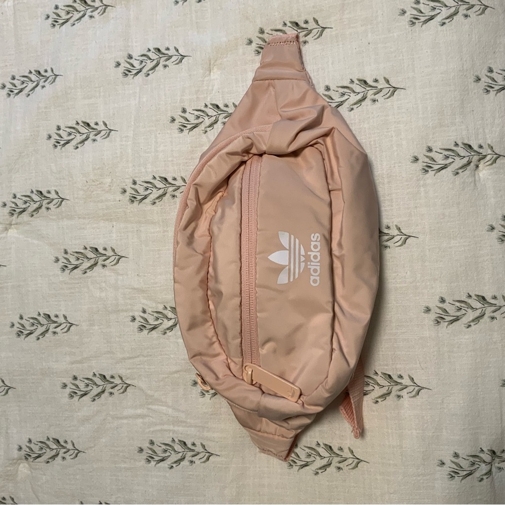 Adidas fanny pack in pink